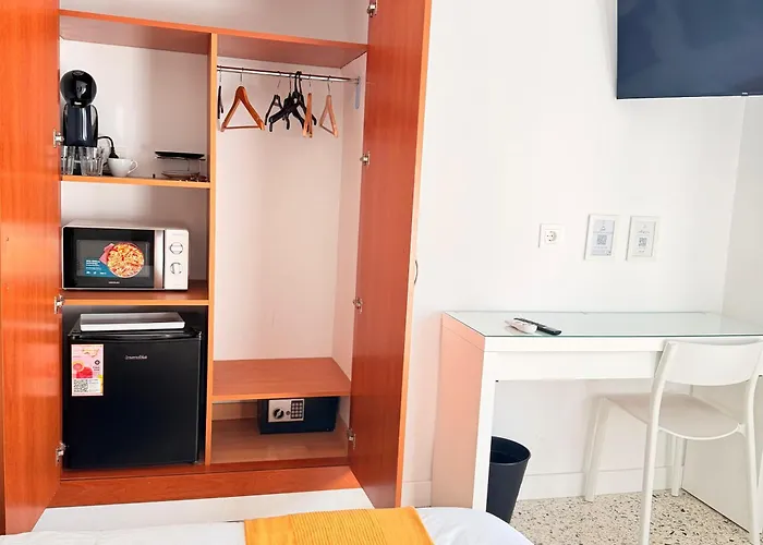 Moli De Mar - Check-in Autonomo 24 H Hotel Lloret de Mar