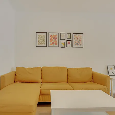 Hostal Apartamento Moli De Mar Lloret De Mar 2*