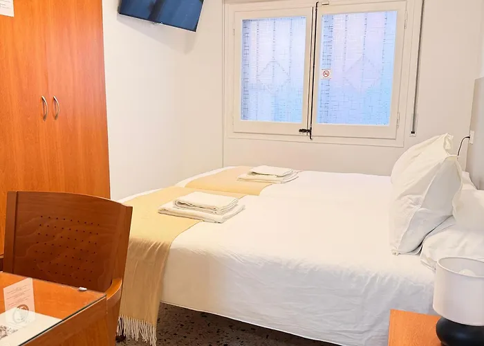 Moli De Mar - Check-in Autonomo 24 H Szálloda 2*